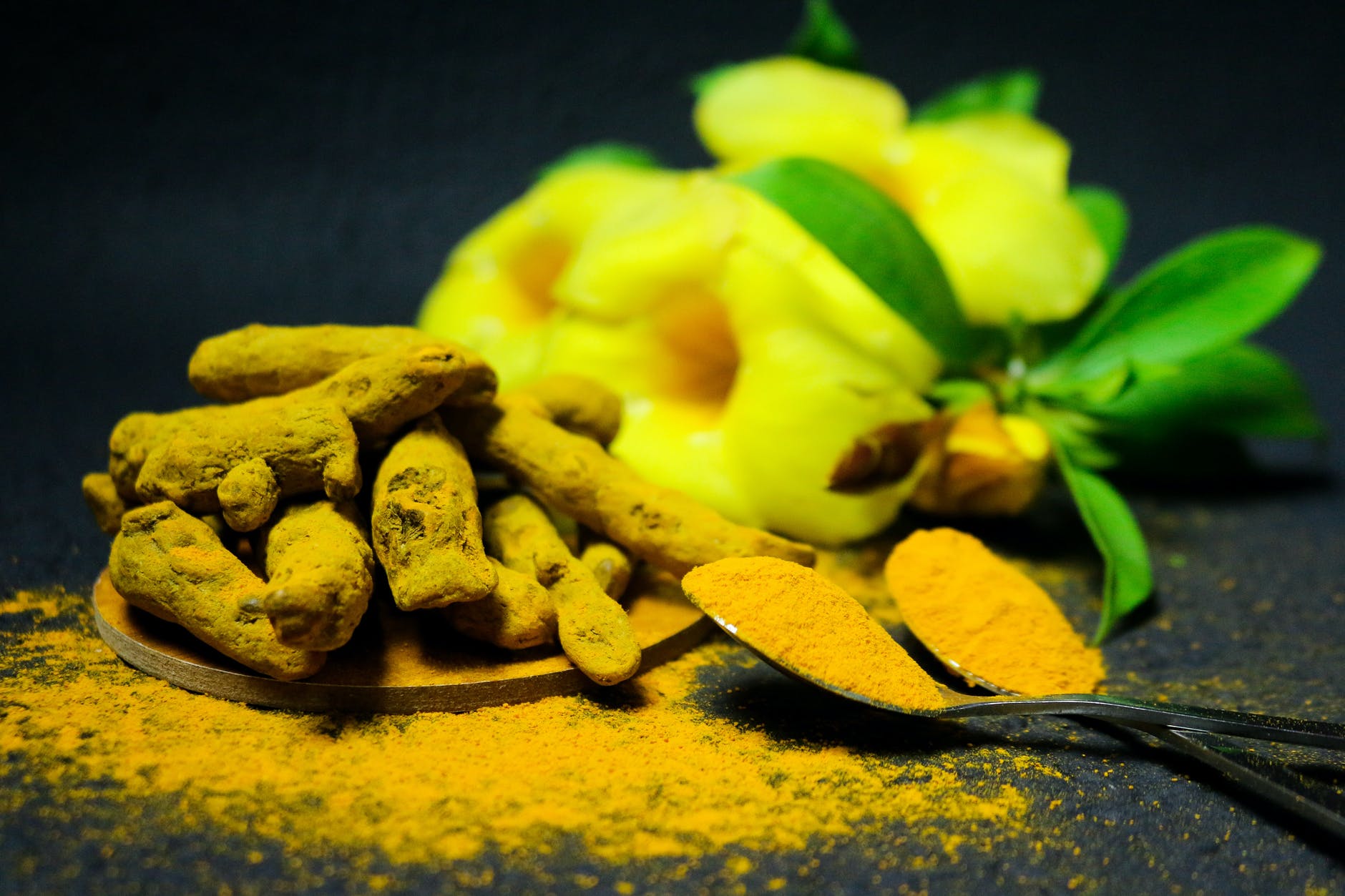 turmeric coated in powder